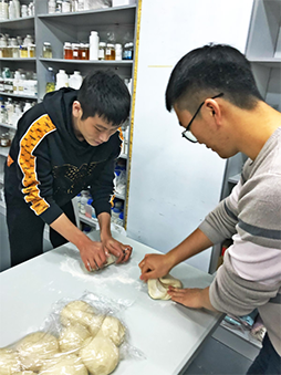 牛氣 沖天|元納化工2021迎新年會